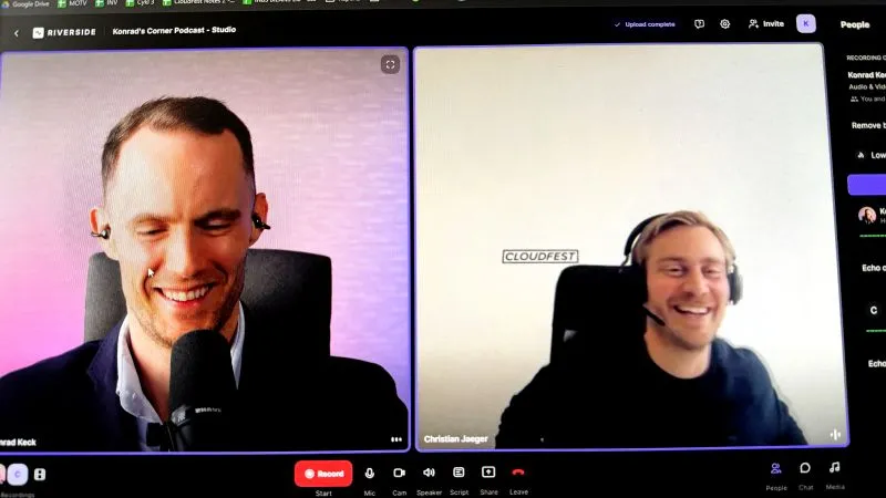 Do you recognize who my next guest for the podcast is? 🤔 Believe me, it was not easy to catch him after the event 😁 The two new podcast episodes will be available in May. One will be our special episode on CloudFest,…