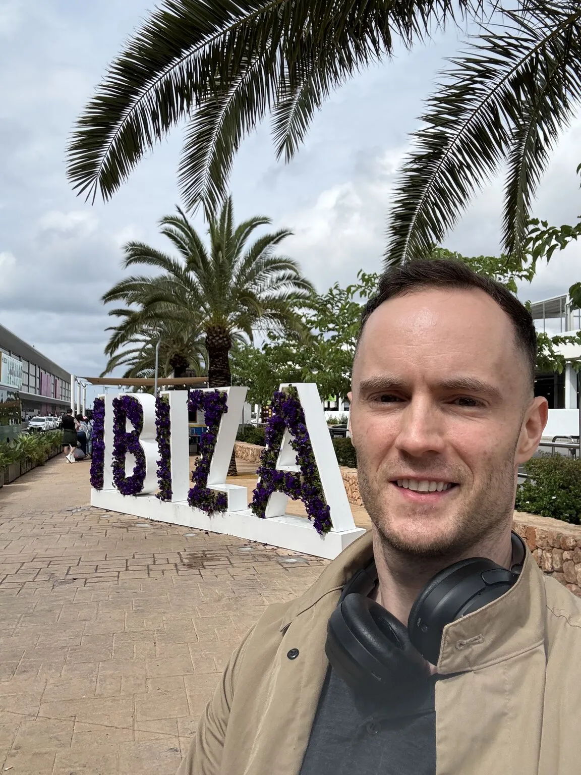 Time for a little retreat from the daily routine! 🌴 Locked up in Ibiza for the weekend with industry leaders, great people and hopefully a bit of sun. Organized by: Atarim, Monarx, Patchstack and StorPool Storage 🔥…